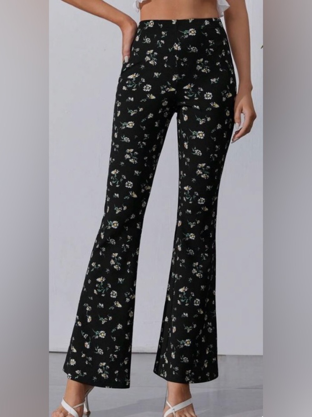 Rue21 Black Floral stretch Pants